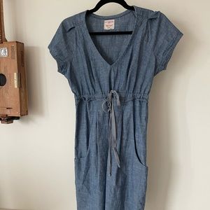 Levi’s denim dress